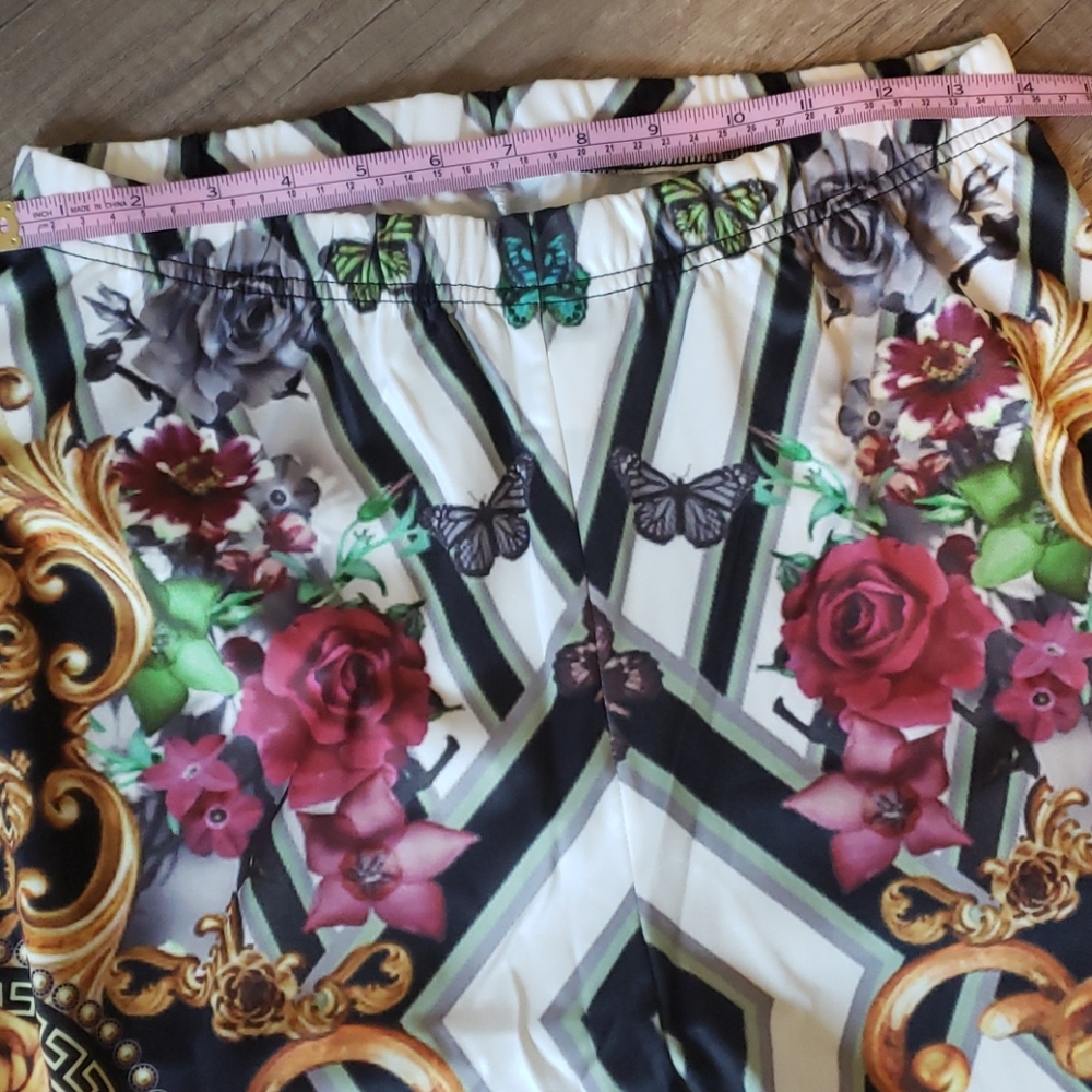 Multi-printed jacket and pants set - Picture 7 of 8